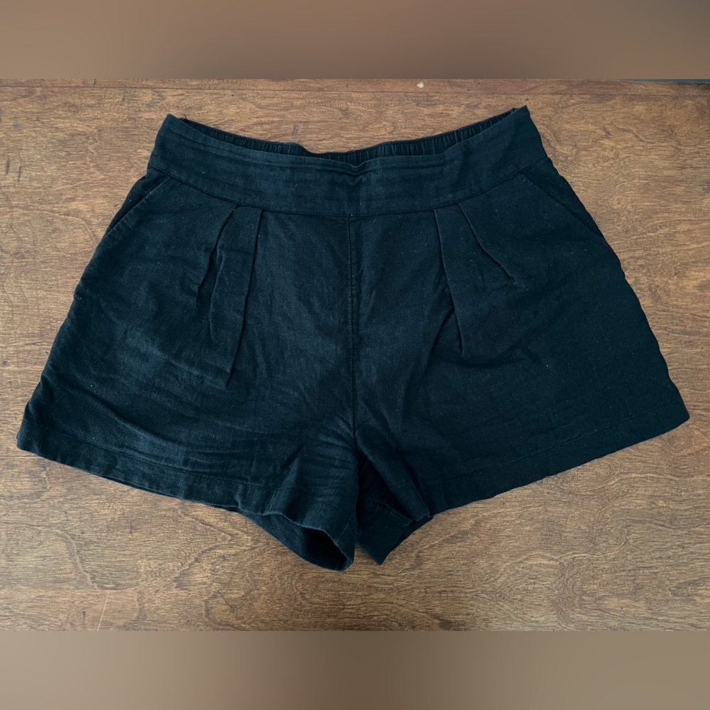 Abercrombie Linen Pull-On Shorts